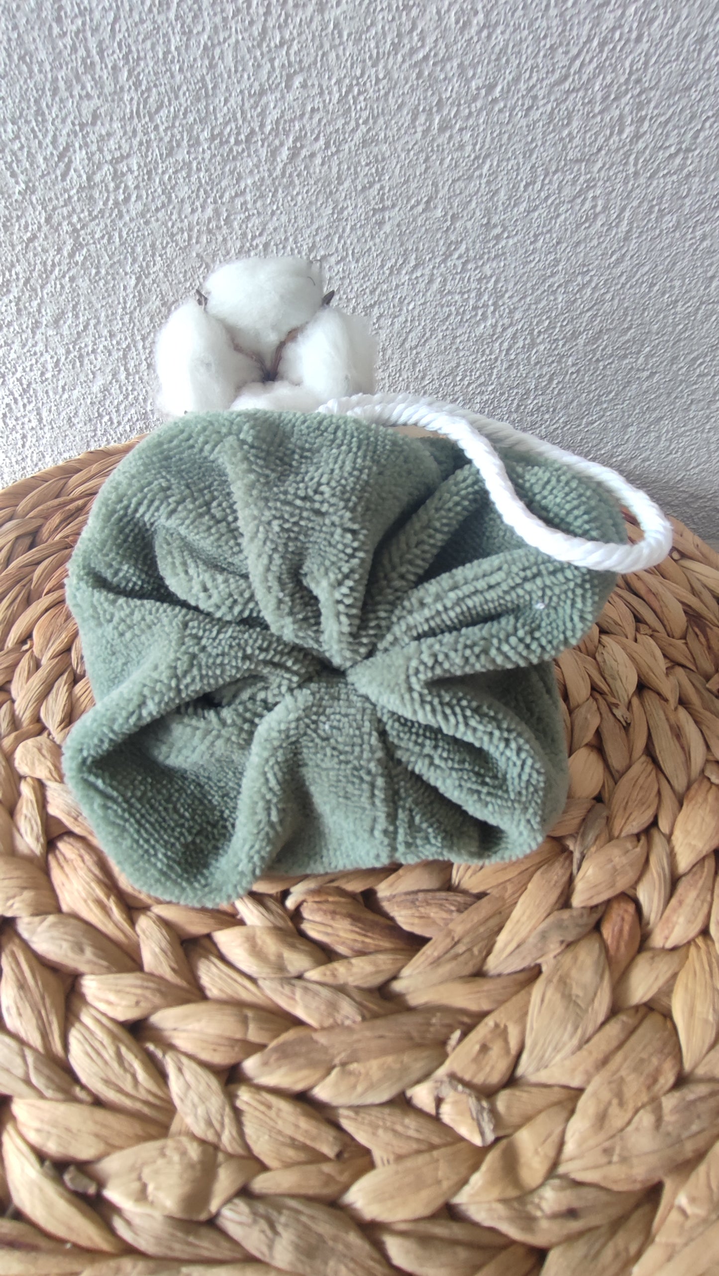 Fleur de douche en éponge bambou