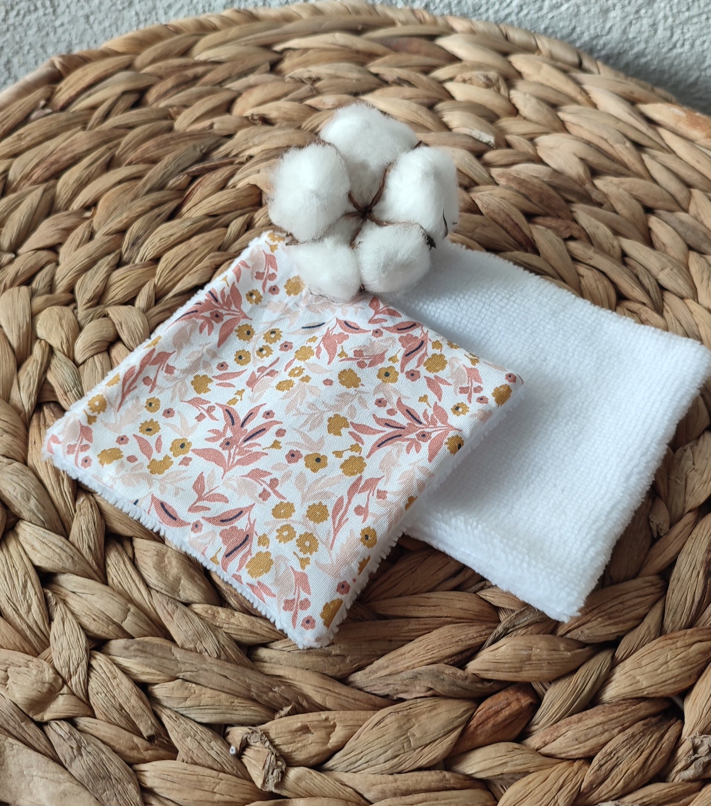 Carré Coton lavable en éponge bambou